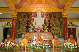 Khánh Hoà: Hệ phái Khất sĩ Khai mạc khóa tu Truyền thống lần thứ 31