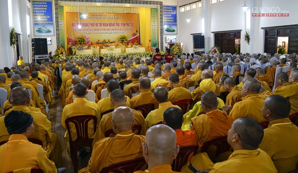 Khai mạc Hội thảo Hoằng pháp và tập huấn hoằng pháp viên