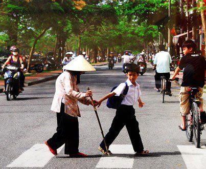 7 cách bố thí không tốn một đồng nhưng mang lại phước đức cả đời