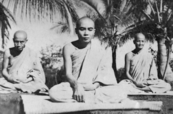 Tưởng Niệm đức Giáo Tổ Minh Đăng Quang