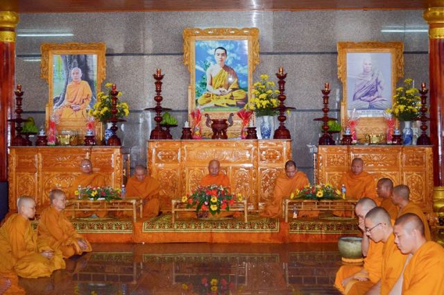 Liên Tông Tịnh độ Non Bồng tưởng niệm Tổ sư Minh Đăng Quang