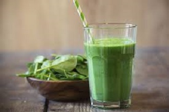 Bác sĩ cảnh báo nguy cơ nhiễm ký sinh trùng do uống nước ép rau củ