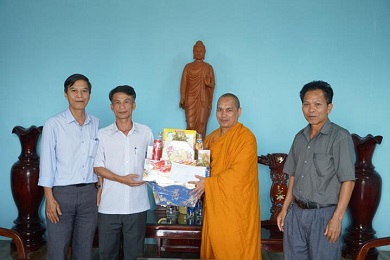 TP. Gia Nghĩa: Lãnh đạo phường Nghĩa Phú thăm và chúc Tết tại Tịnh xá Ngọc Đạt