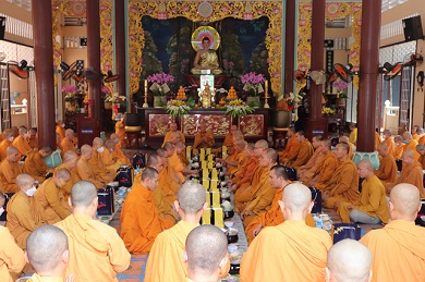 Trang nghiêm lễ húy kỵ cố NT Thích Nữ Ngoạt Liên tại Tổ đình Ngọc Phương