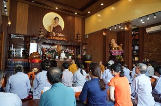 TPHCM: Chùa Thiên Khánh tổ chức khoá tu
