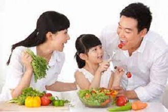 Ăn rau nguyên cọng hay rau xay nát để lấy nhiều chất xơ?