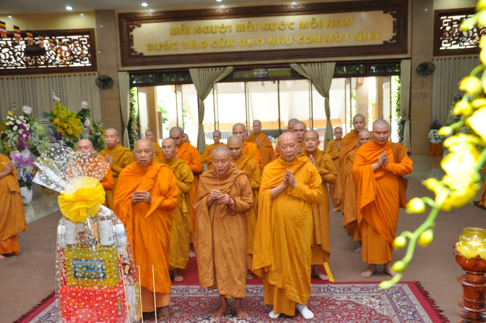 TP-HCM: Giáo đoàn III kính viếng tang lễ cố Trưởng lão HT. Giác Phúc.