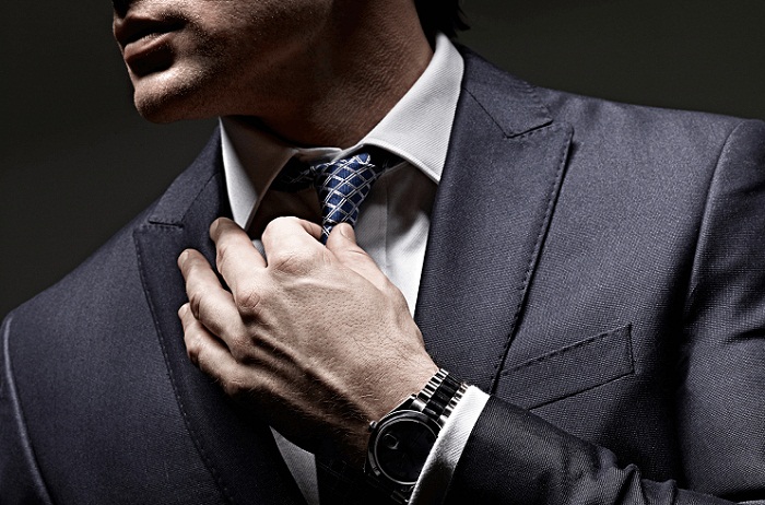 Bước qua cái tuổi 30: Đàn ông không còn quyền nghèo khó, phía trước là bầu trời, nhưng sau lưng là cả một gia đình, là cha mẹ, là vợ, là con