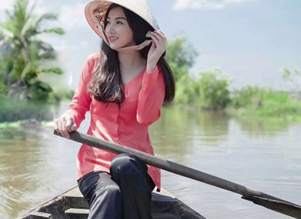 Nhan sắc hay khí chất quan trọng hơn?