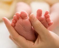 Thùng nước gạo của mẹ