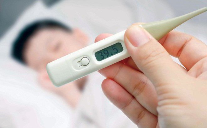 8 bệnh mùa hè nguy hiểm ai cũng cần đề phòng