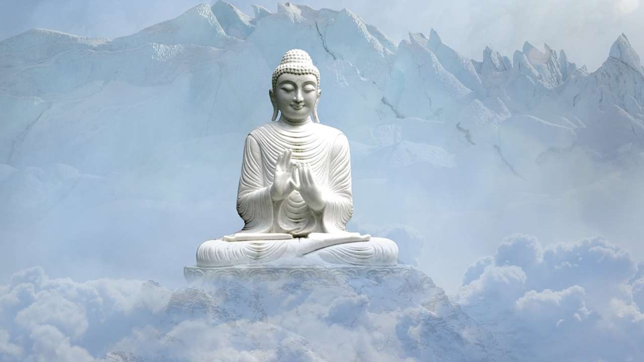 Sống ở đời: Bớt quản, bớt nói, bớt nghĩ - Ấy chính là phúc!