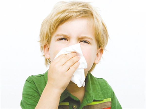 Khi trẻ bị chảy nước mũi bố mẹ cần xử lý như thế nào?
