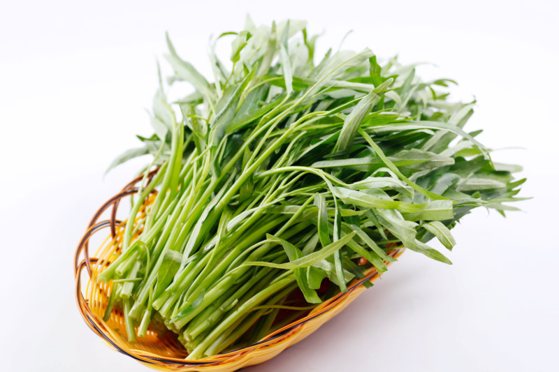 Ai không nên ăn rau muống?