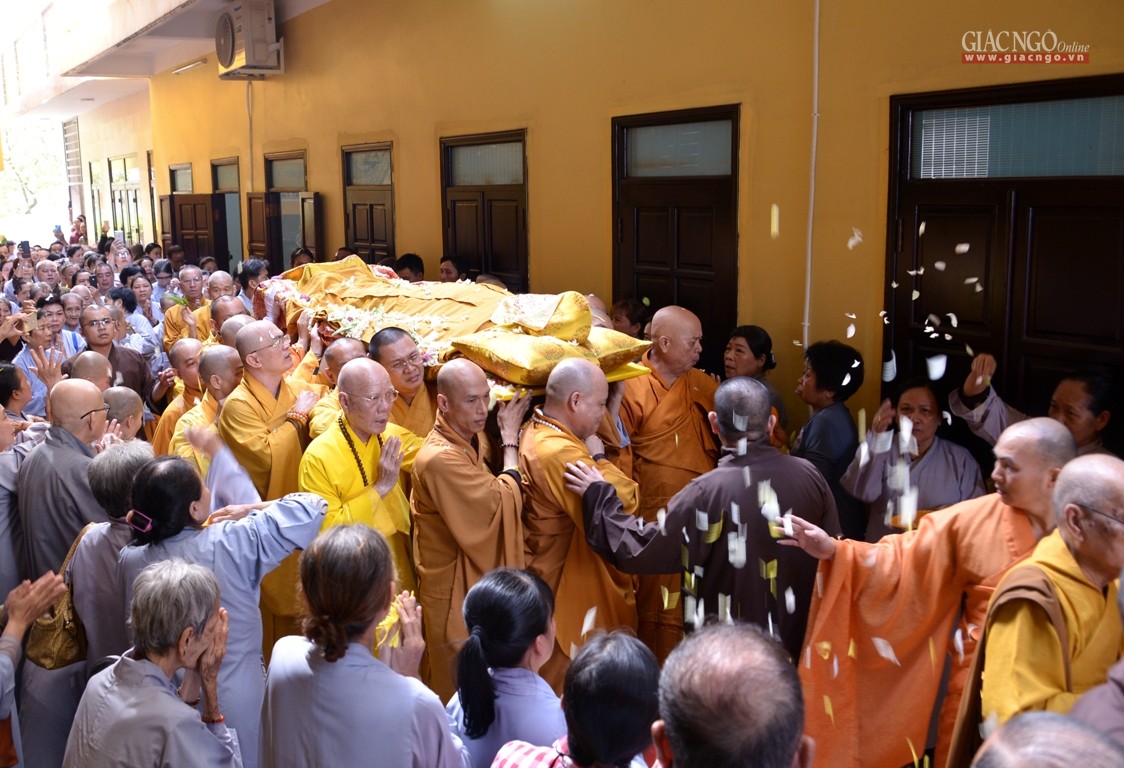 Lễ nhập kim quan Trưởng lão HT.Thích Viên Giác