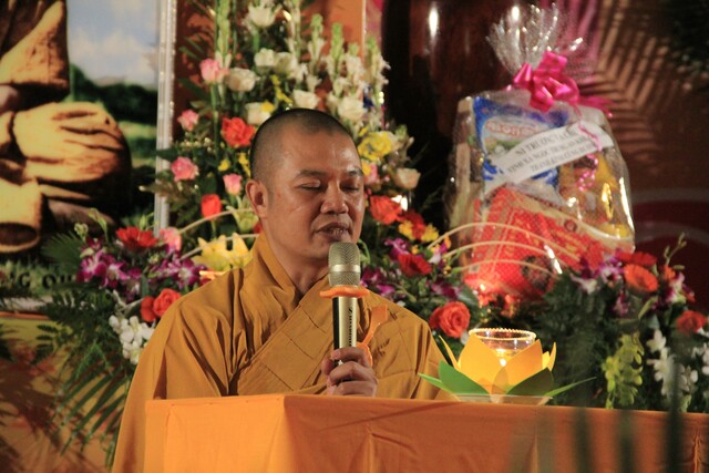 Mừng khánh đản Tổ sư Minh Đăng Quang: ĐĐ. Thích Chiếu Ý đã có thời chia sẻ pháp đến hội chúng