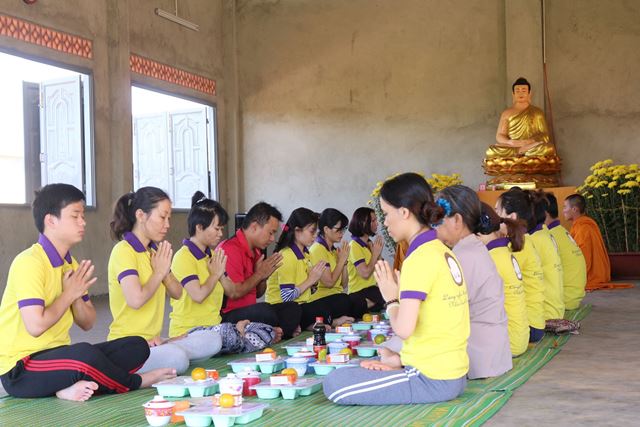 Tịnh xá Ngọc Đạt: Khóa tu một ngày an lạc cho nhóm Thiện nguyện Hạt bụi TP.HCM