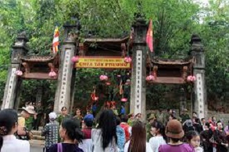 Về xứ Đoài trẩy hội chùa Tây Phương