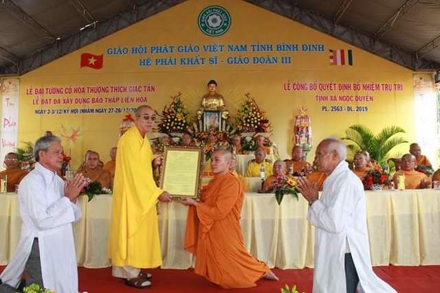 Tịnh xá Ngọc Duyên: Đại tường cố HT. Giác Tần, công bố Quyết định Bổ nhiệm Trụ trì và đặt đá xây dựng tháp Liên Hoa