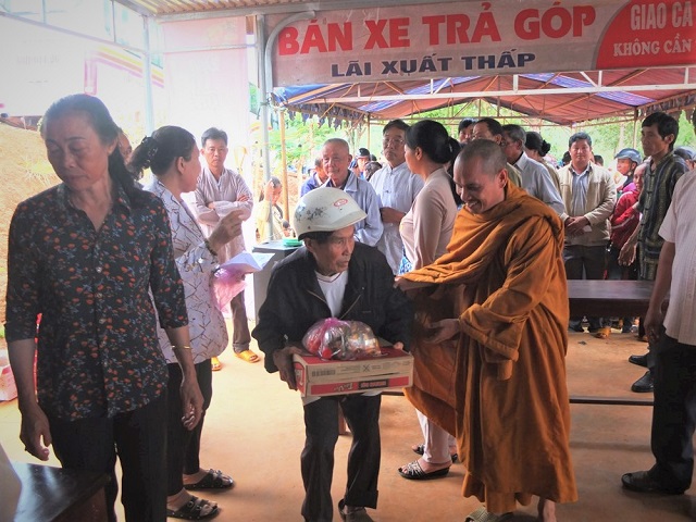 THÔNG BÁO: Ủng hộ chương trình “Tết vì người nghèo” của Tịnh xá Ngọc Đạt