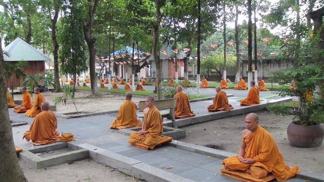 Video: Khóa tu truyền thống 29: Những phút giây hành giả trong cỏi tịnh tại cửa Thiền